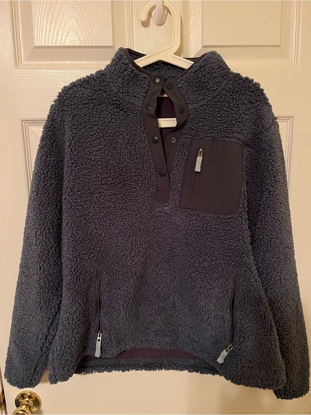 Women’s Orvis Blue Sherpa Pullover